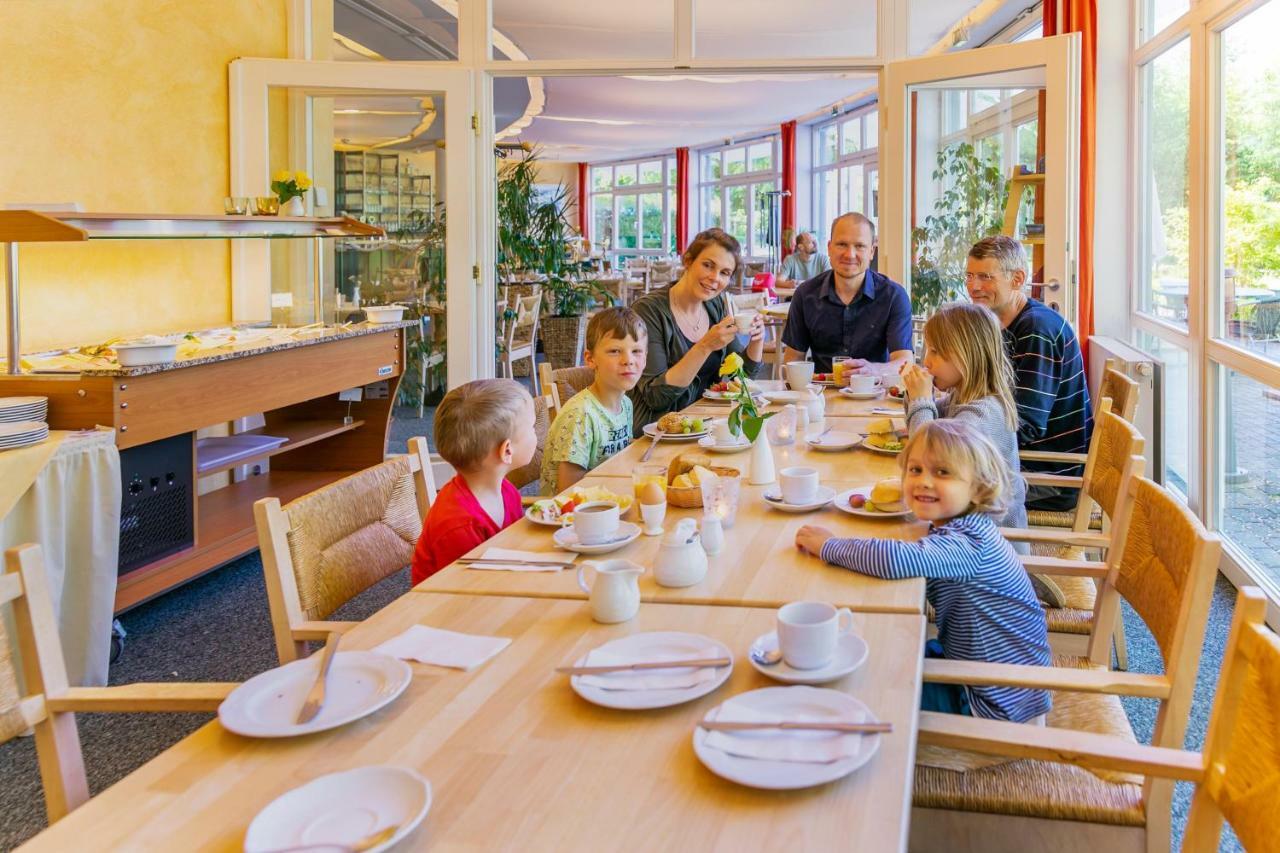 Mueritzparadies - Feriendorf Alte Fahrt Rechlin Eksteriør billede